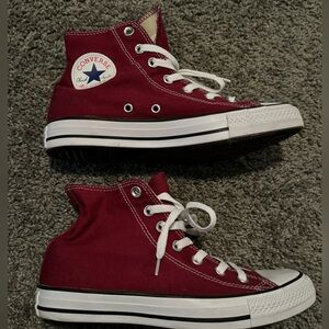 Converse All Star high tops size 8 women’s / 6 mens